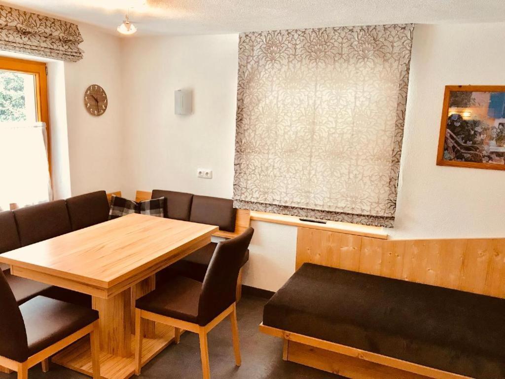 Haus Steissbach Leilighet St. Anton am Arlberg Eksteriør bilde