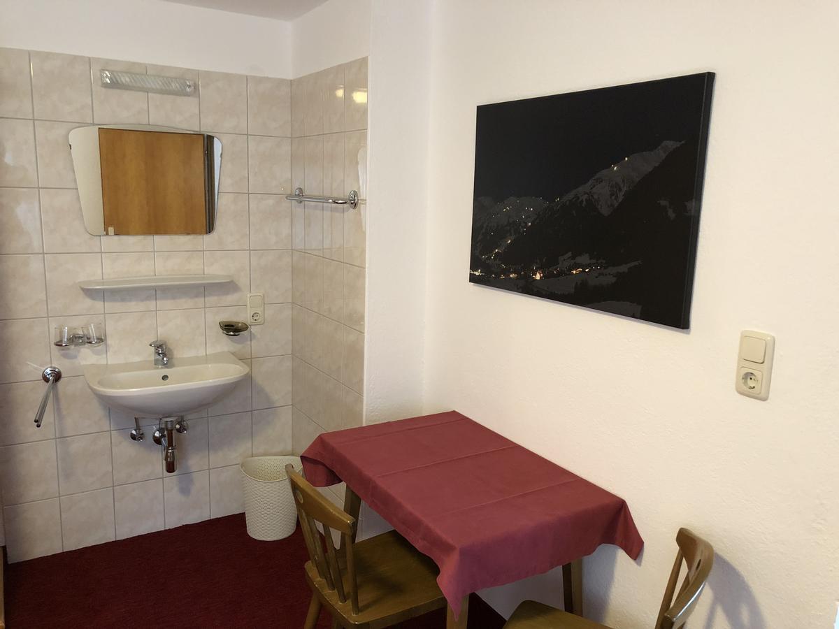Haus Steissbach Leilighet St. Anton am Arlberg Eksteriør bilde
